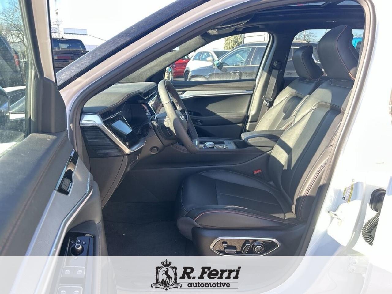 2025 Jeep Wagoneer S Base 4dr 4x4 Photo