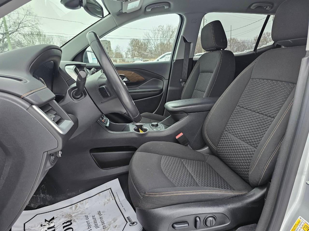 2021 GMC Terrain SLE All-wheel Drive Photo