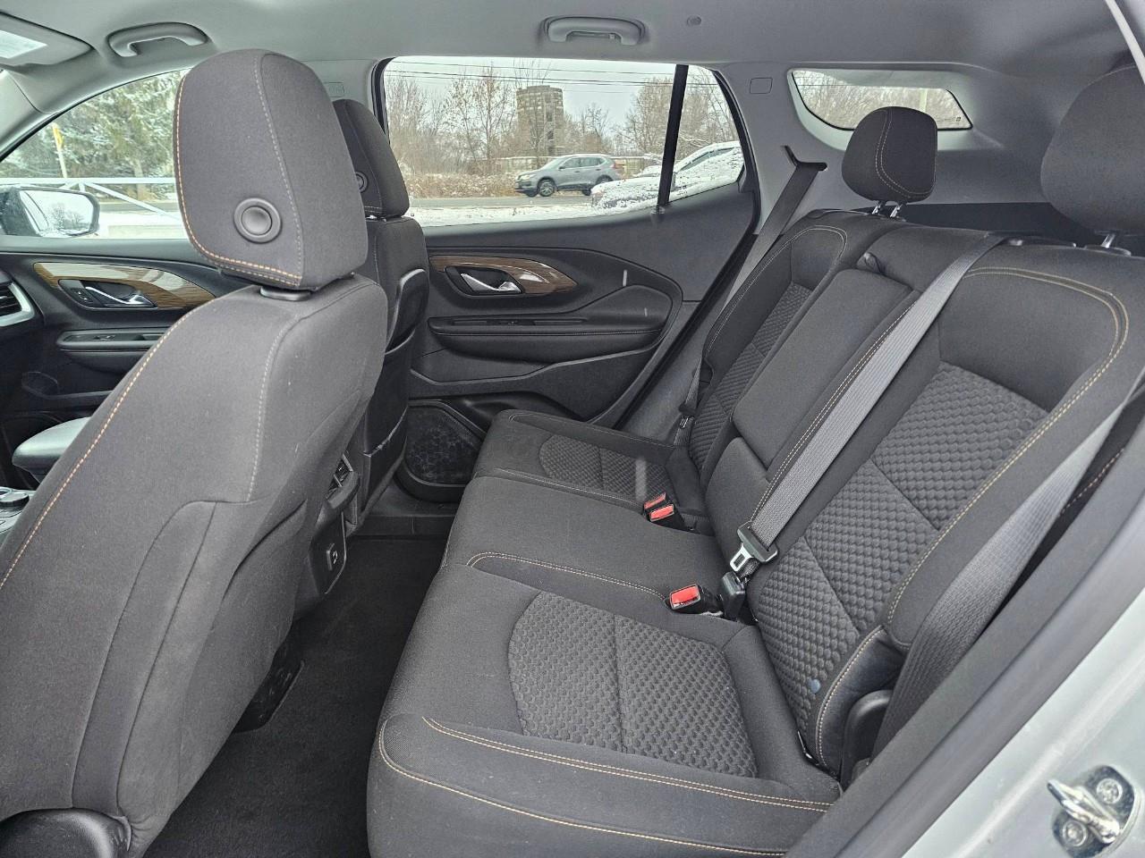 2021 GMC Terrain SLE All-wheel Drive Photo