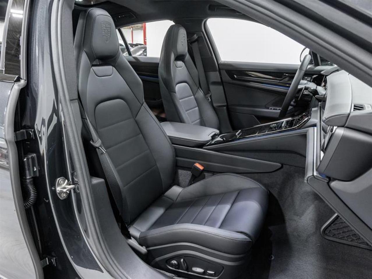 2026 Porsche Panamera  Photo