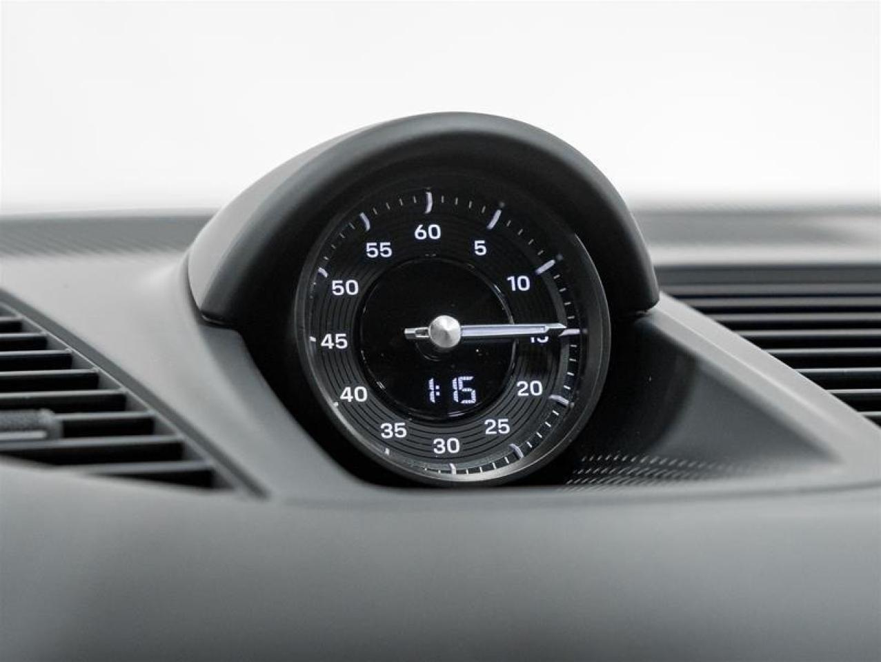 2026 Porsche Panamera  Photo