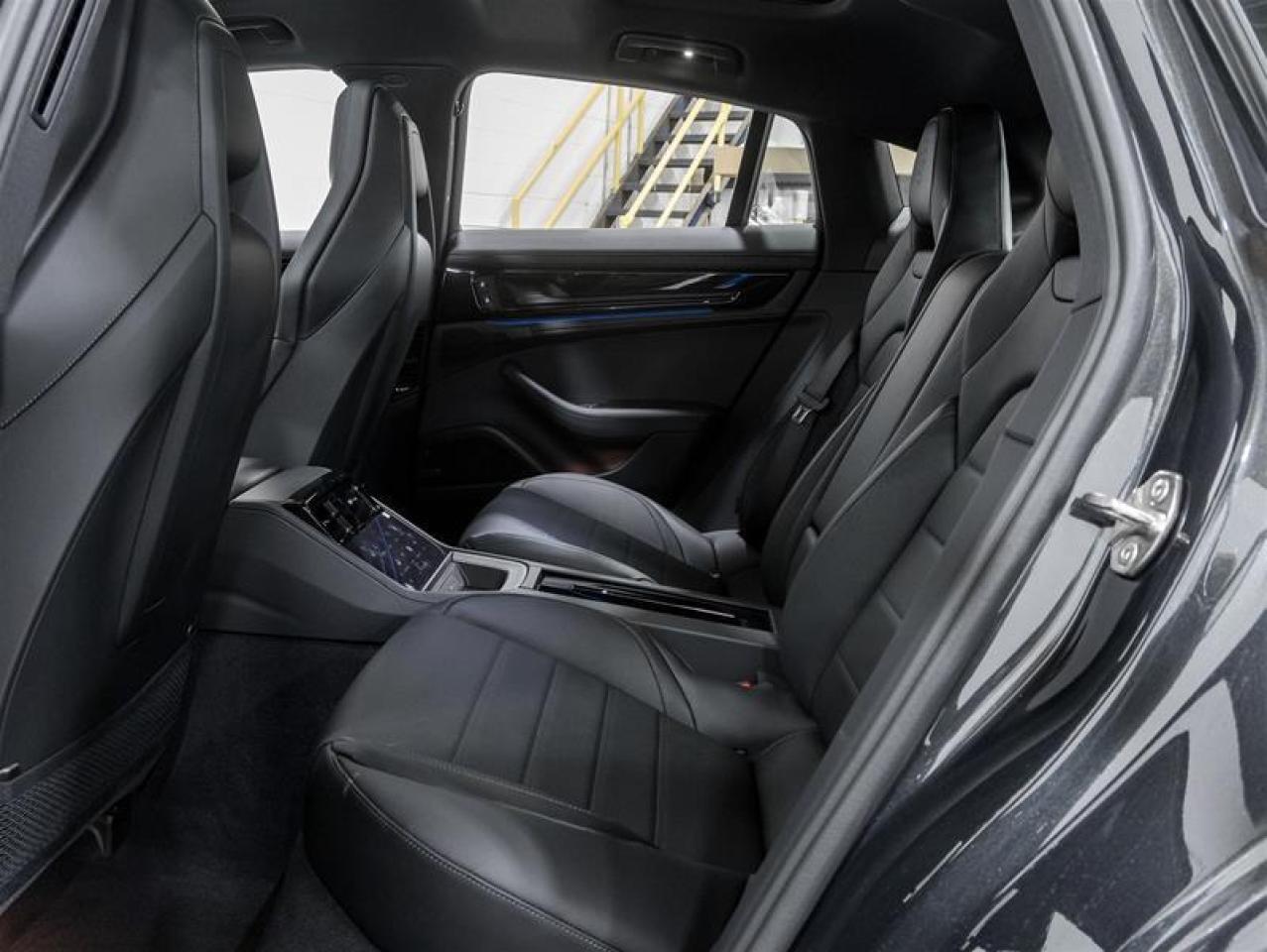 2026 Porsche Panamera  Photo