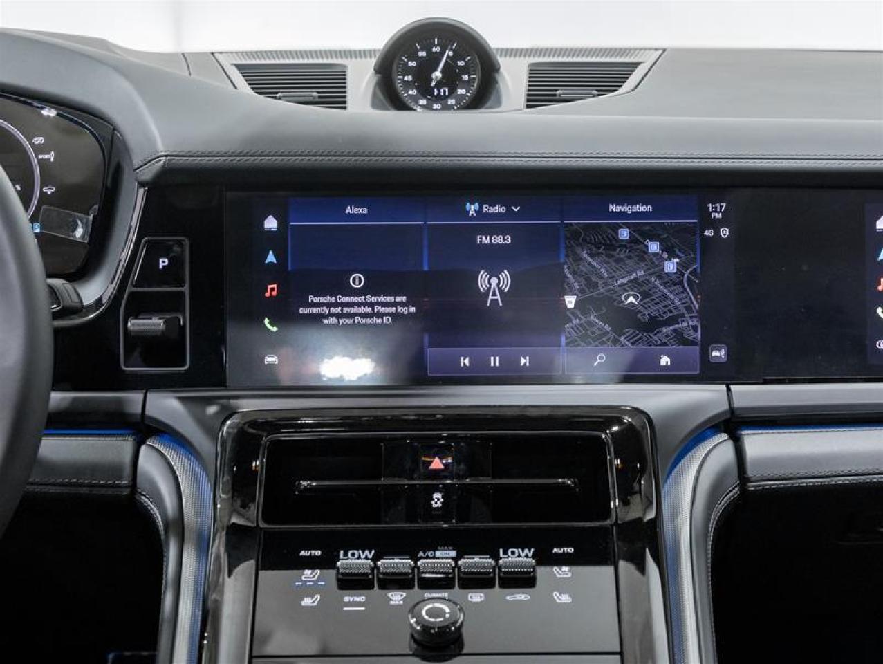 2026 Porsche Panamera  Photo