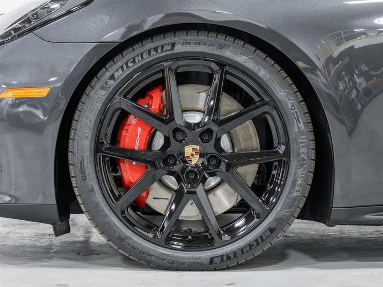 2026 Porsche Panamera  Photo