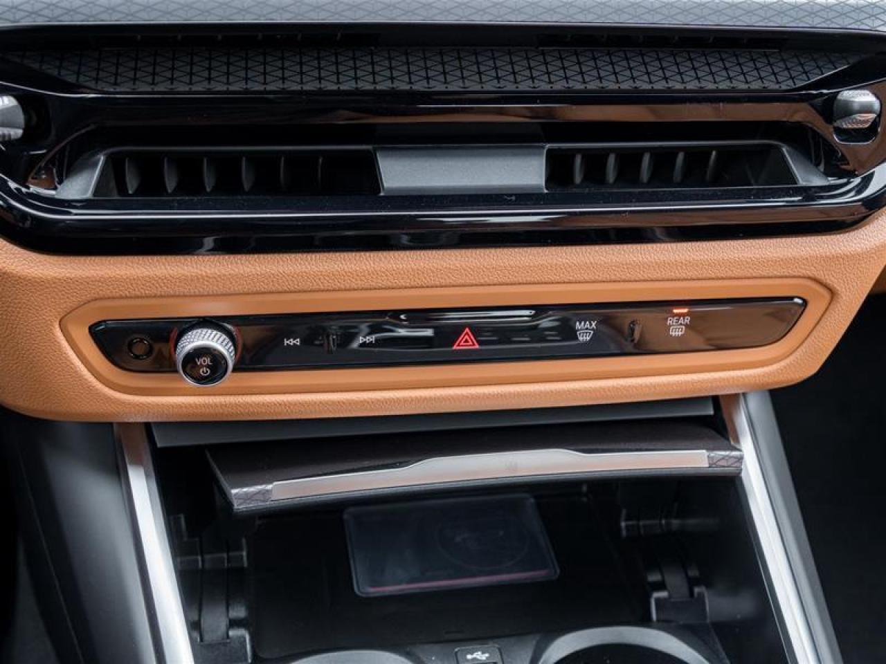 2026 BMW M340 i xDrive 4dr All-Wheel Drive Sedan Photo