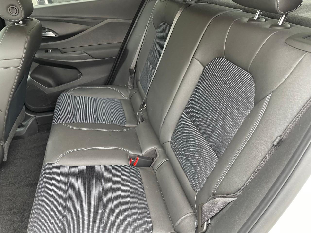 2024 Buick Envista Preferred 4dr Front-Wheel Drive Photo