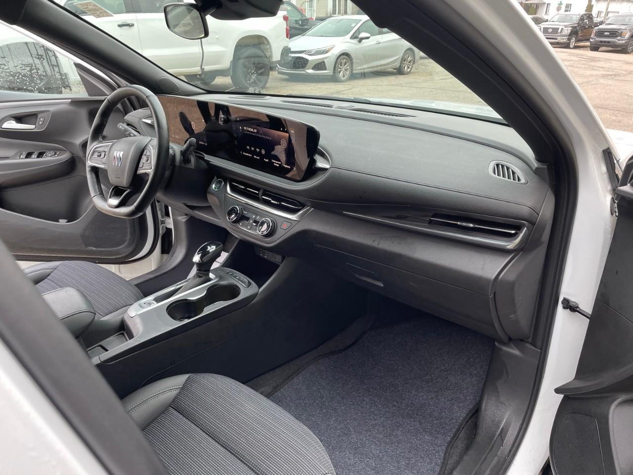 2024 Buick Envista Preferred 4dr Front-Wheel Drive Photo