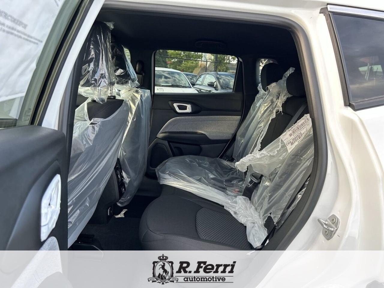 2025 Jeep Compass Sport 4dr 4x4 Photo