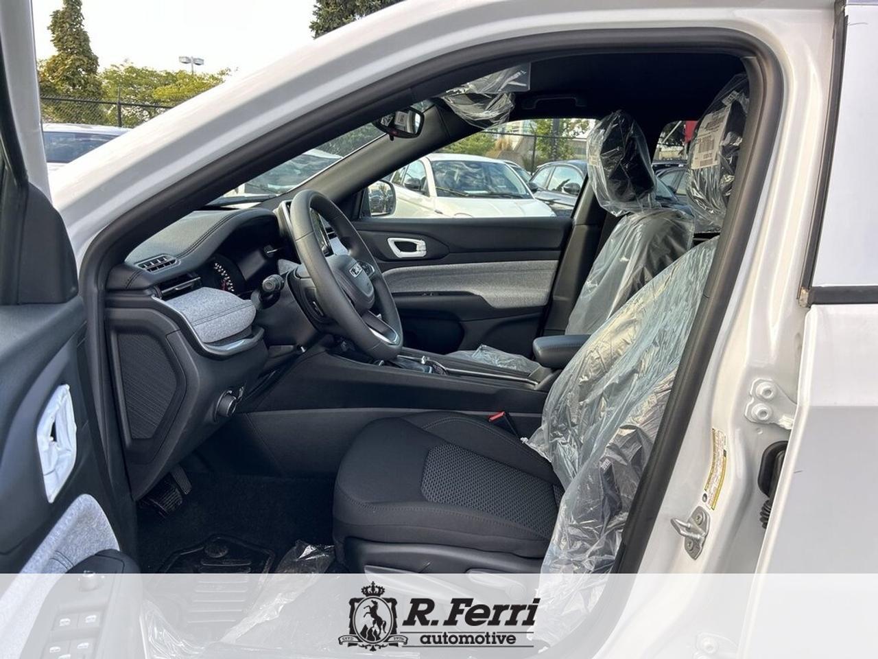 2025 Jeep Compass Sport 4dr 4x4 Photo