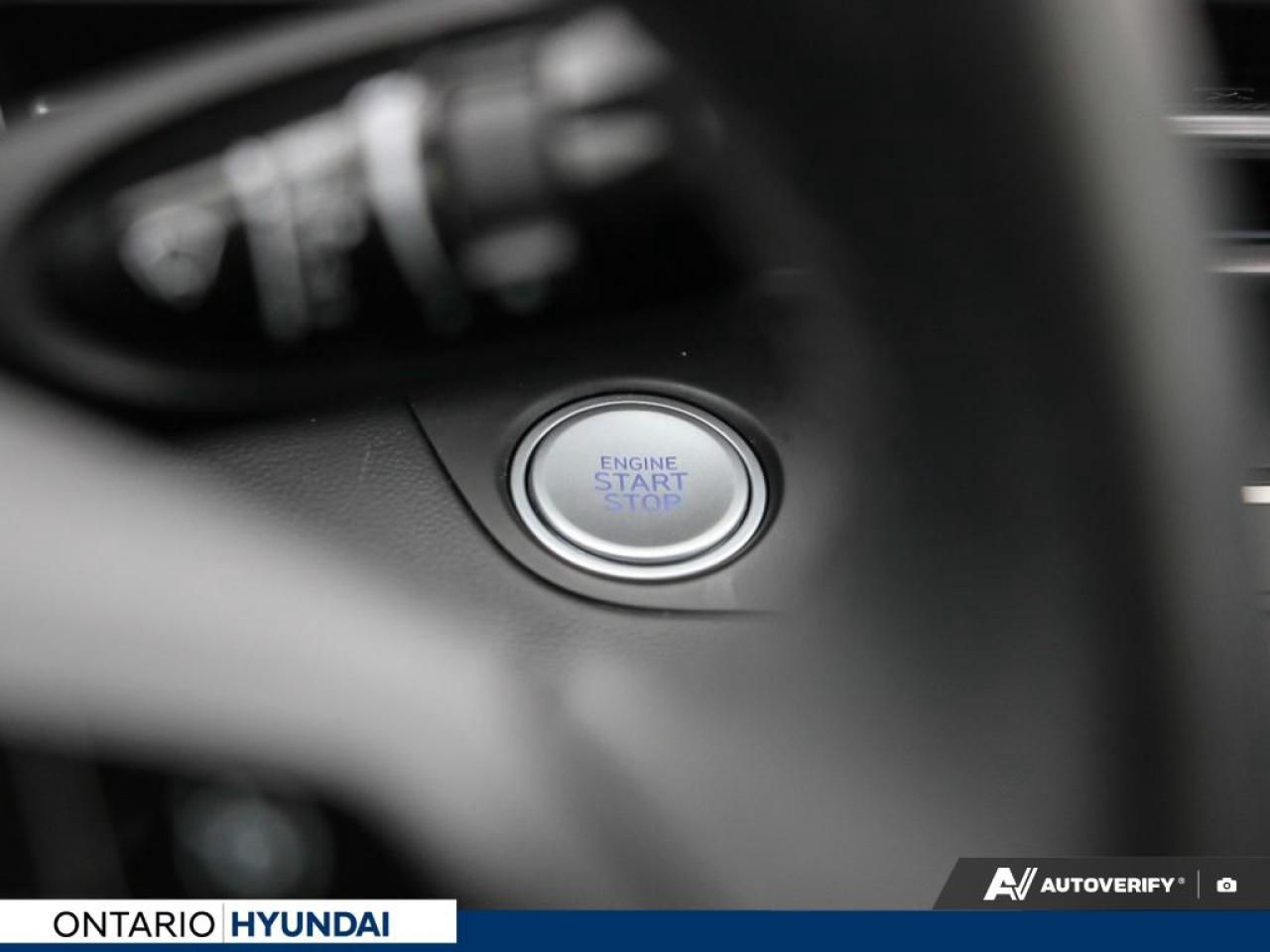 2023 Hyundai Elantra HEV Luxury 4dr Sedan Photo