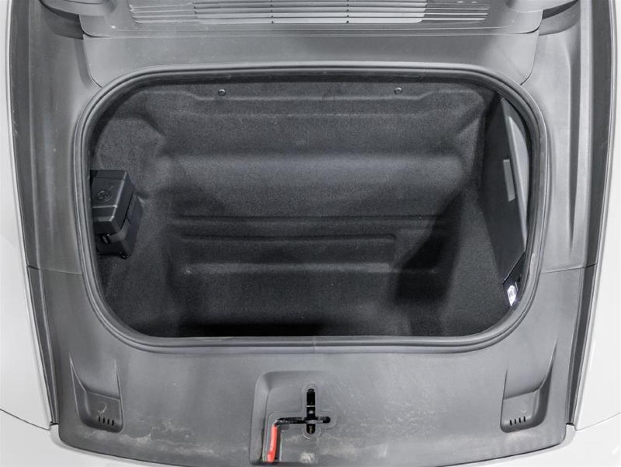 2026 Porsche 911  Photo2