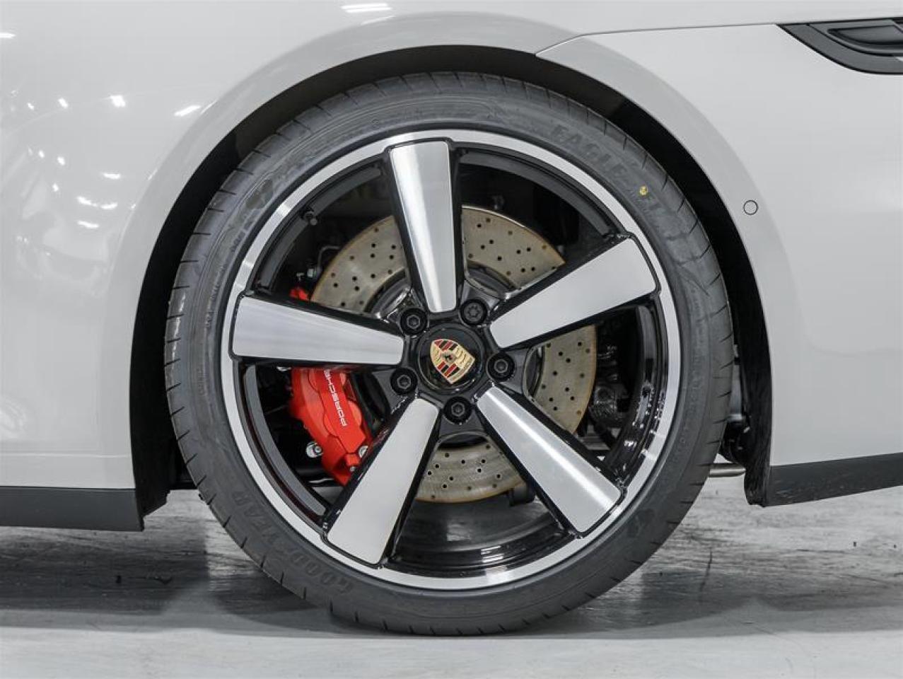 2026 Porsche 911  Photo