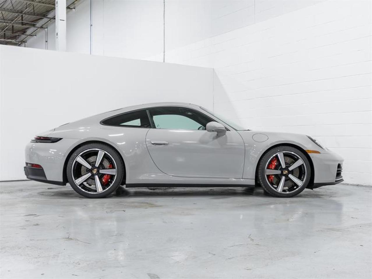 2026 Porsche 911  Photo