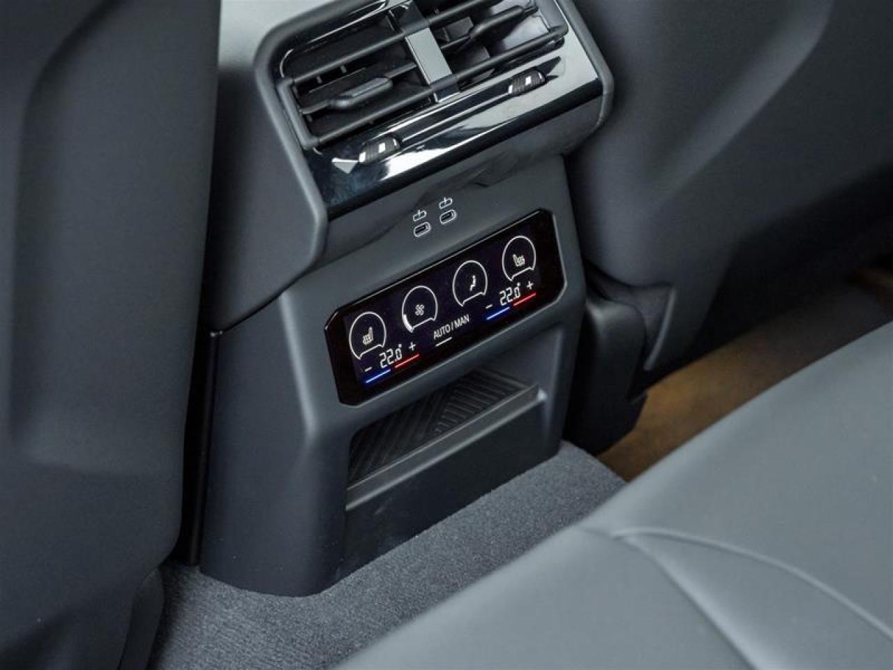 2026 BMW M5 Base 4dr All-Wheel Drive Sedan Photo