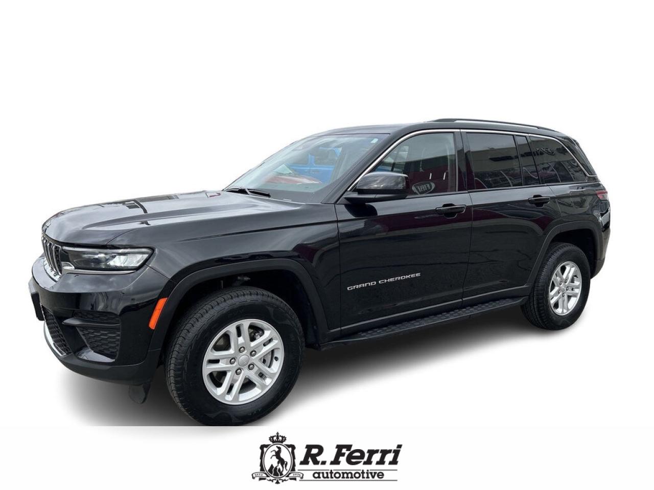 2023 Jeep Grand Cherokee Laredo 4dr 4x4 Photo