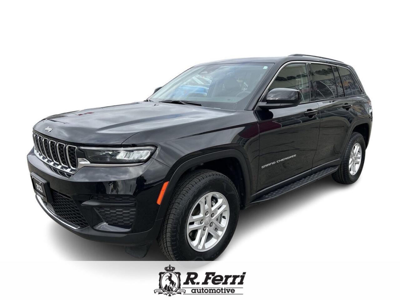 2023 Jeep Grand Cherokee Laredo 4dr 4x4 Photo
