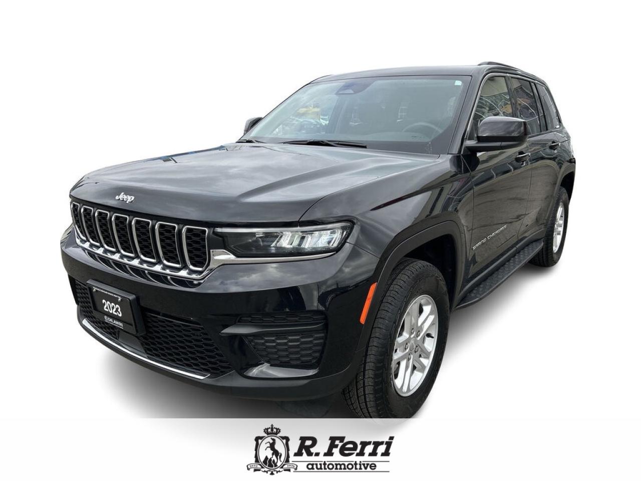 2023 Jeep Grand Cherokee Laredo 4dr 4x4 Photo