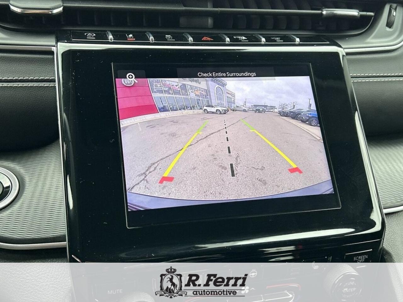 2023 Jeep Grand Cherokee Laredo 4dr 4x4 Photo