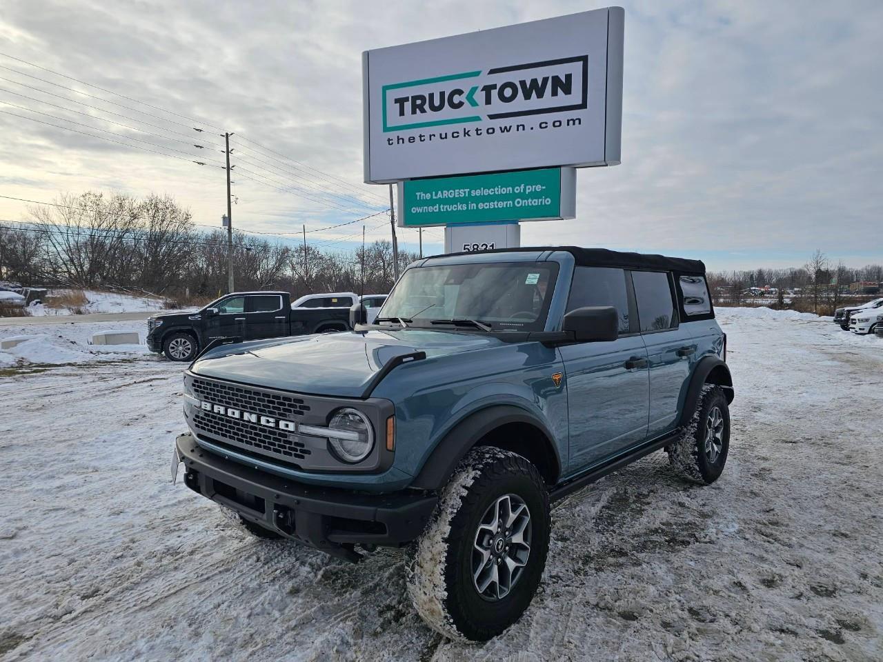 2021 Ford Bronco Badlands 4dr 4x4 Photo0