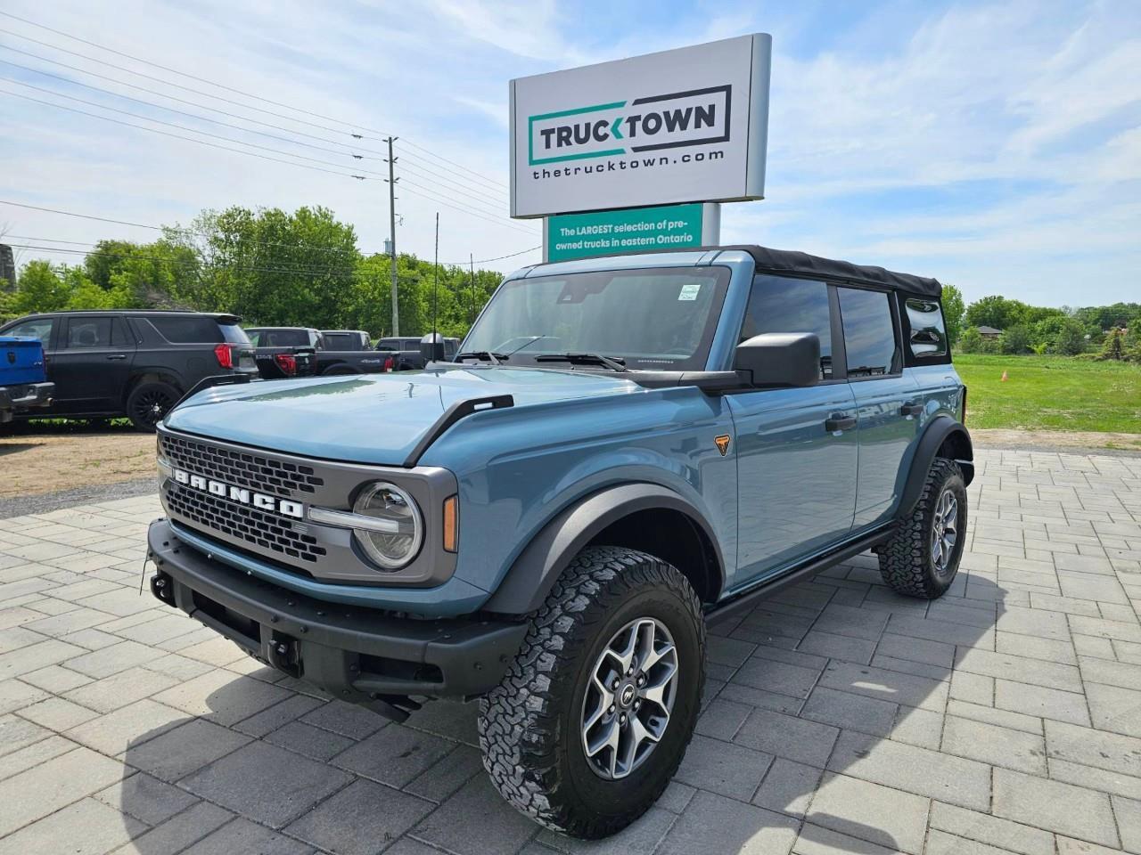 2021 Ford Bronco Badlands 4dr 4x4 Photo