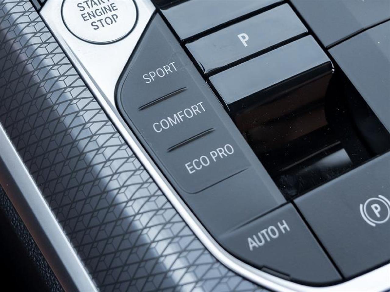 2026 BMW M340 i xDrive 4dr All-Wheel Drive Sedan Photo