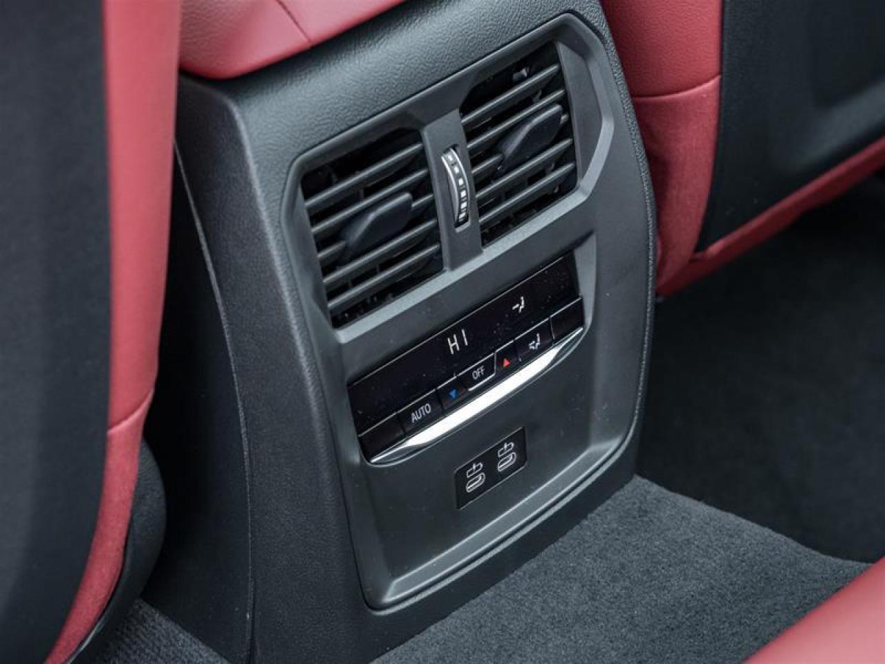 2026 BMW M340 i xDrive 4dr All-Wheel Drive Sedan Photo