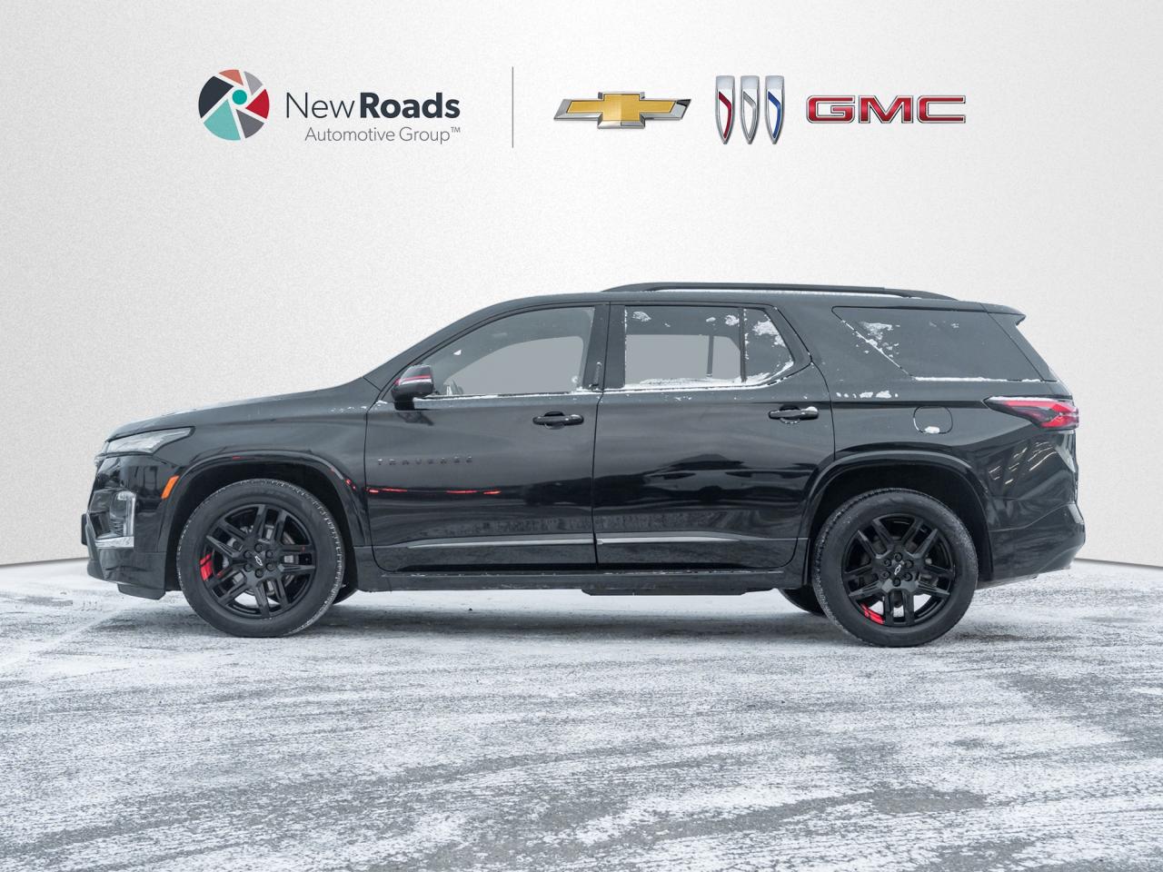 2022 Chevrolet Traverse Premier All-Wheel Drive Photo2