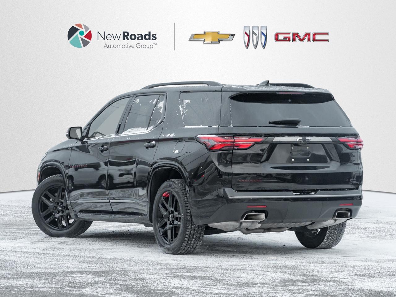 2022 Chevrolet Traverse Premier All-Wheel Drive Photo