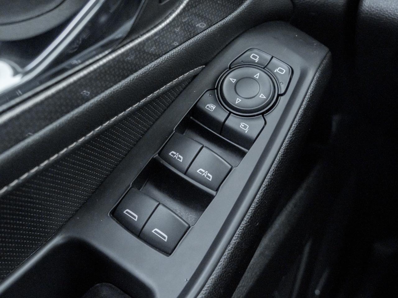 2022 Chevrolet Traverse Premier All-Wheel Drive Photo