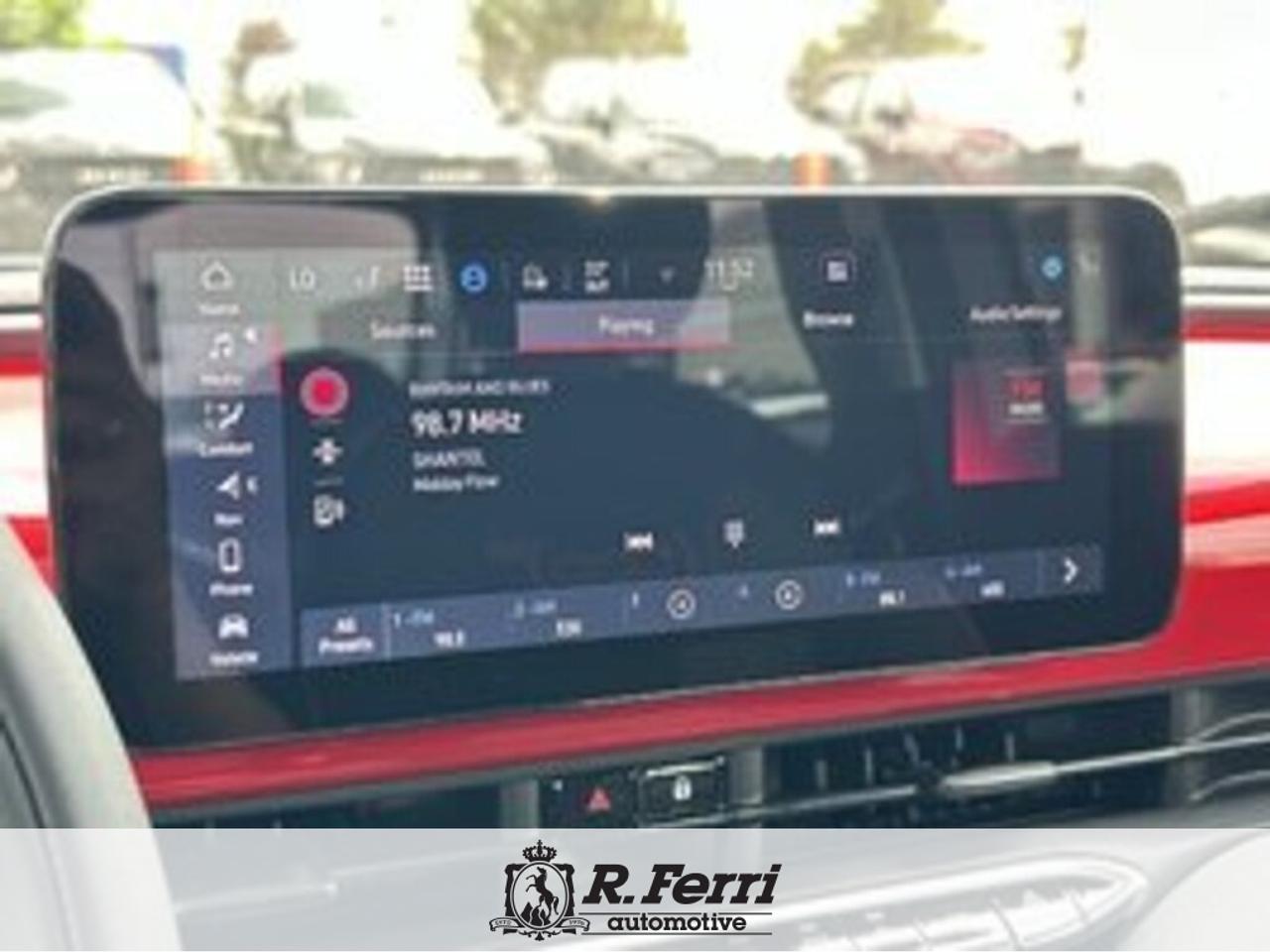 2025 Fiat 500E Base 2dr Hatchback Photo4