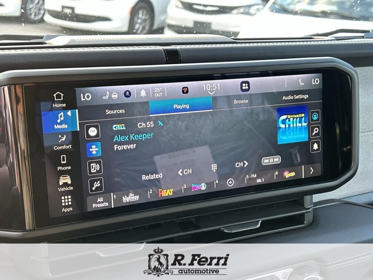 2025 Jeep Wrangler SAHARA 4DR 4X4 Photo