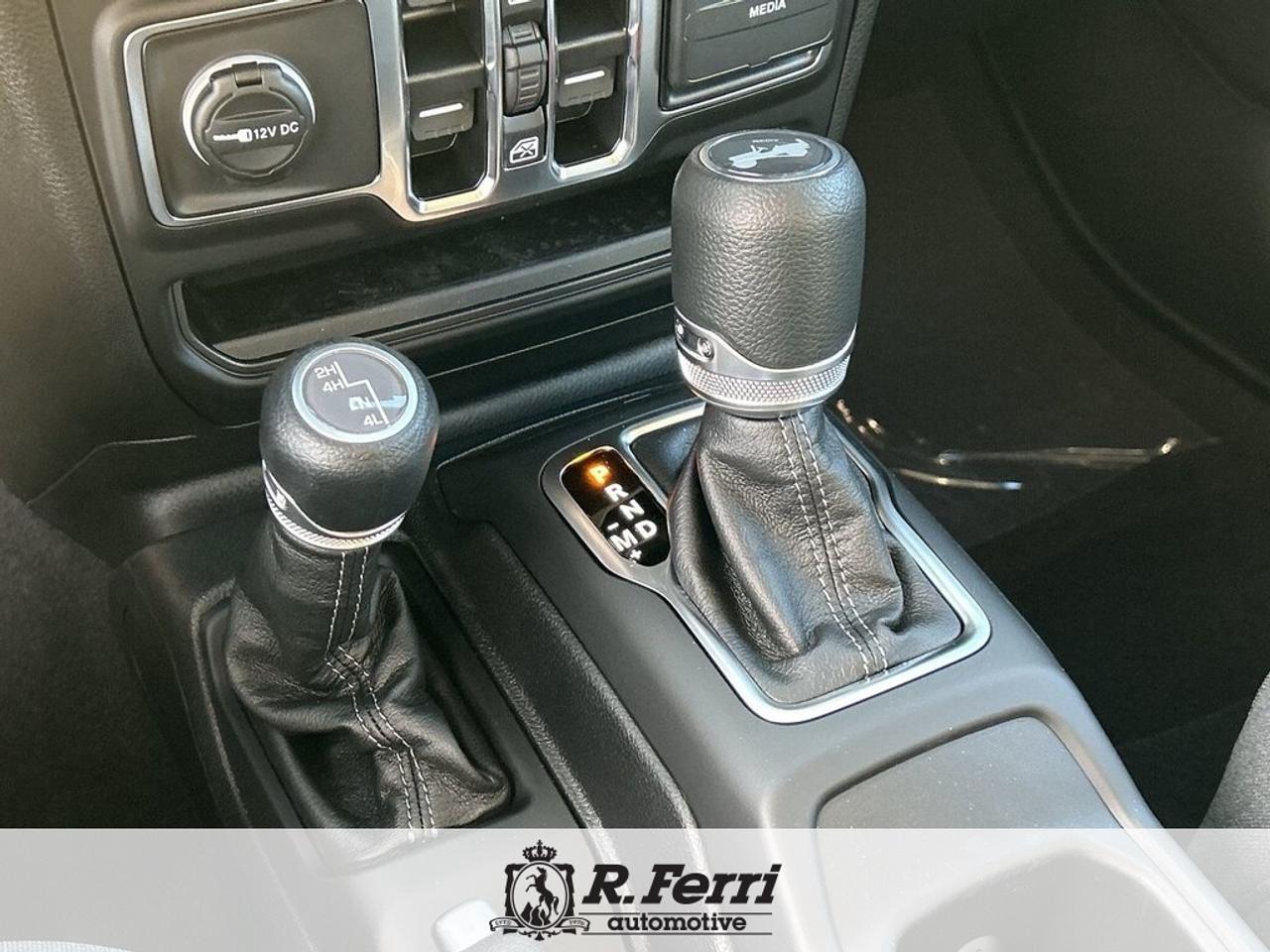 2025 Jeep Wrangler SAHARA 4DR 4X4 Photo