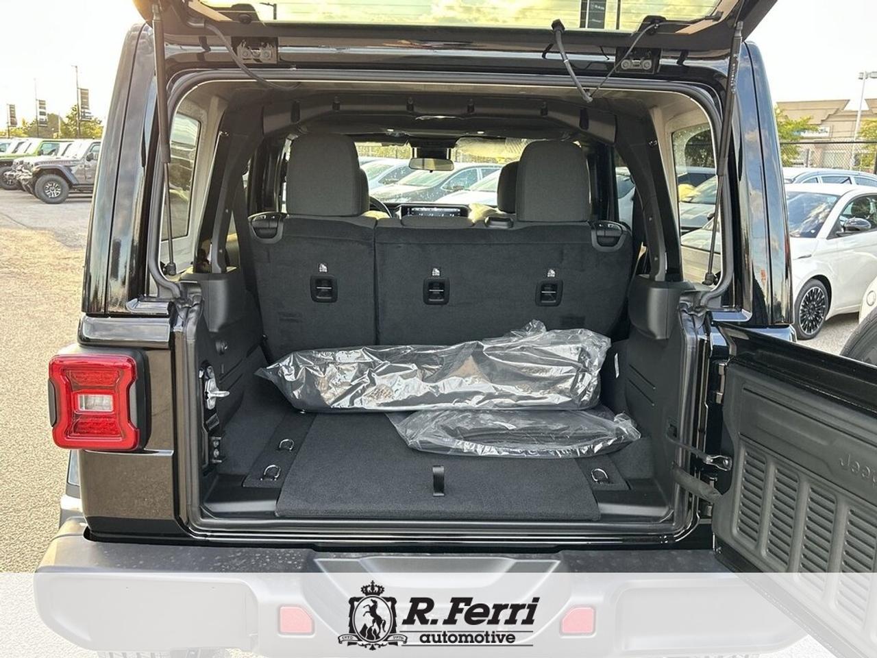 2025 Jeep Wrangler SAHARA 4DR 4X4 Photo