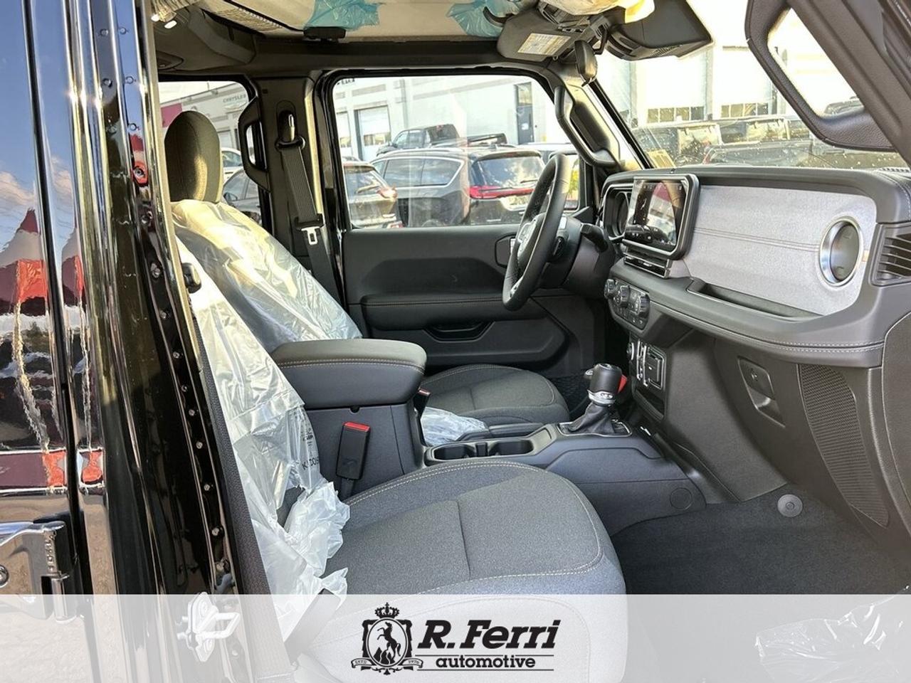 2025 Jeep Wrangler SAHARA 4DR 4X4 Photo