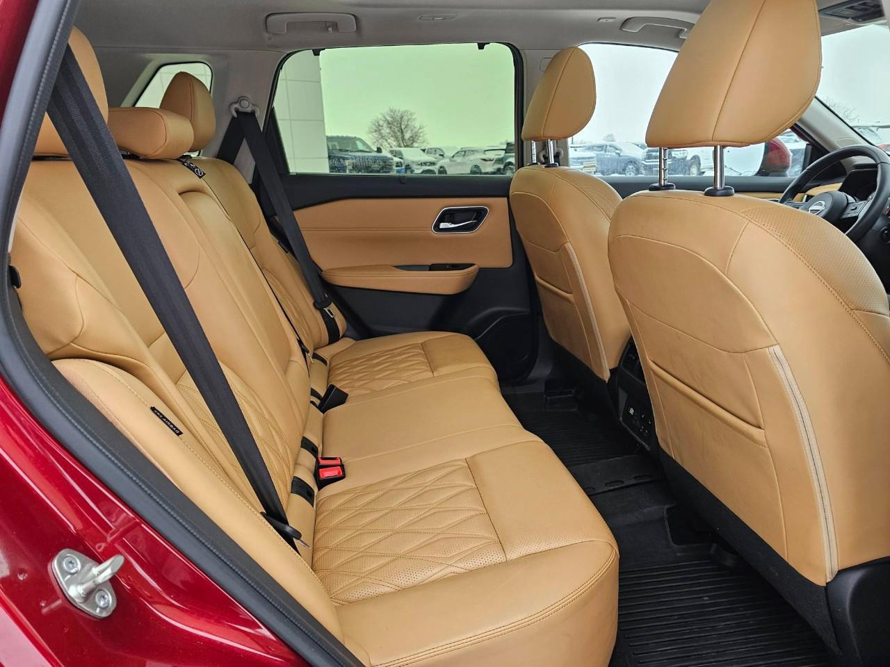 2023 Nissan Rogue Platinum 4dr All-Wheel Drive Sport Utility Photo