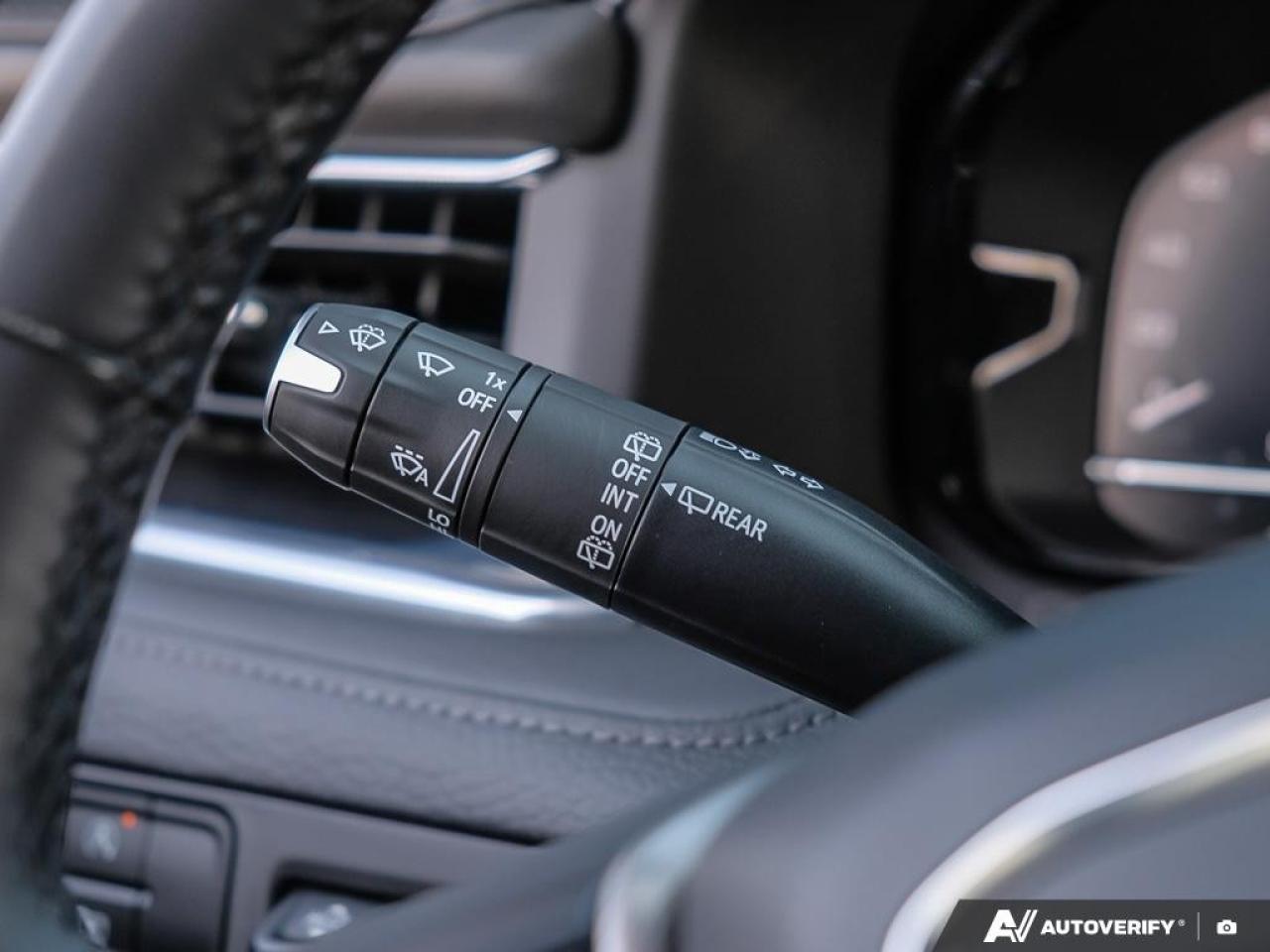 2023 GMC Yukon XL 4WD 4DR DENALI Photo