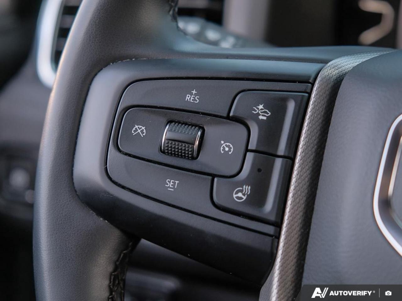 2023 GMC Yukon XL 4WD 4DR DENALI Photo