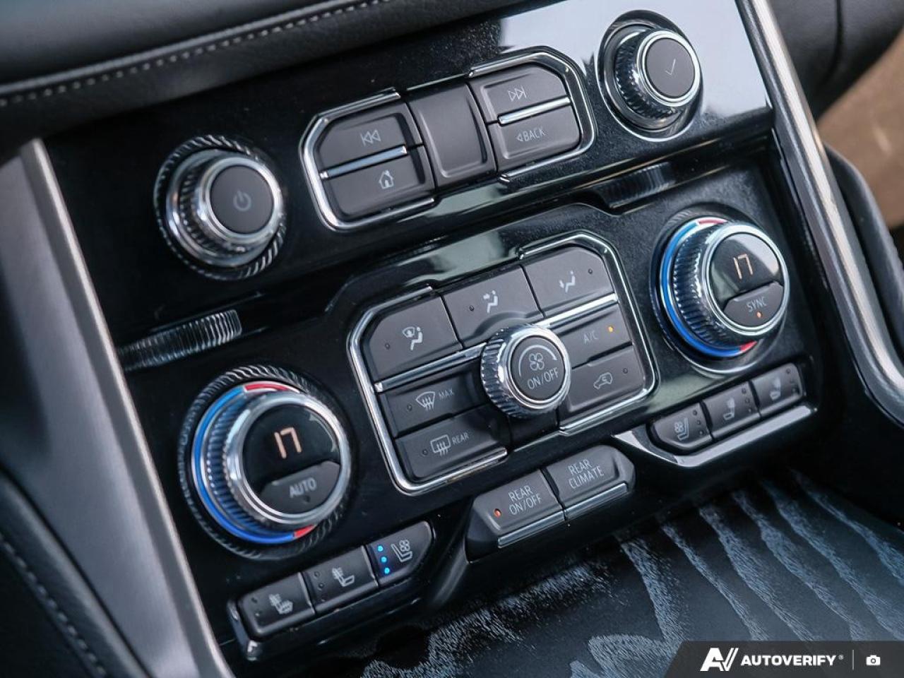 2023 GMC Yukon XL 4WD 4DR DENALI Photo