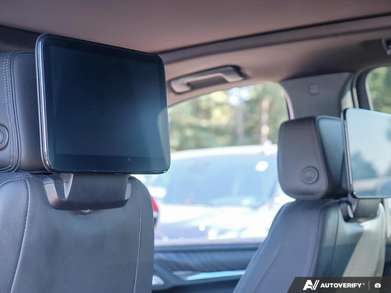 2023 GMC Yukon XL 4WD 4DR DENALI Photo