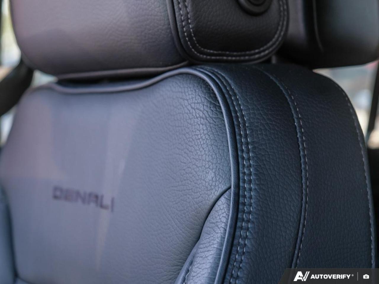 2023 GMC Yukon XL 4WD 4DR DENALI Photo