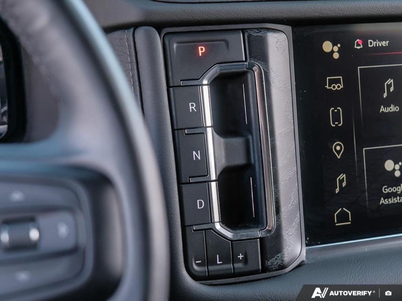 2023 GMC Yukon XL 4WD 4DR DENALI Photo