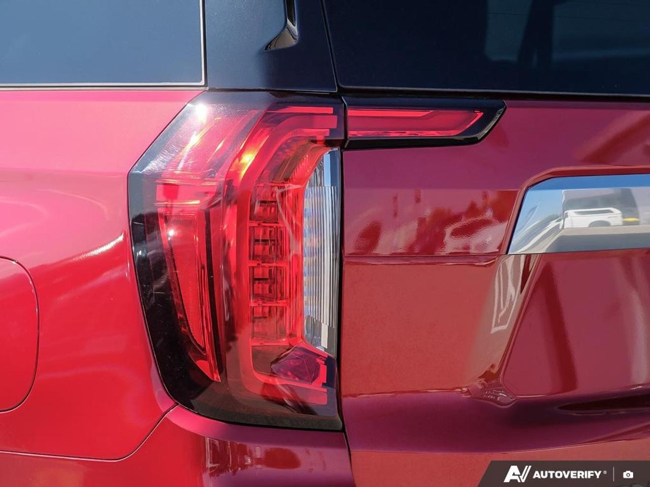 2023 GMC Yukon XL 4WD 4DR DENALI Photo