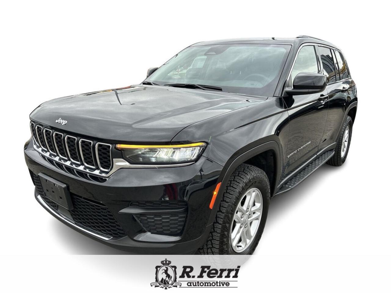 2023 Jeep Grand Cherokee Laredo 4dr 4x4 Photo