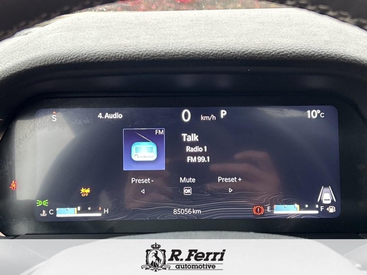 2023 Jeep Grand Cherokee Laredo 4dr 4x4 Photo