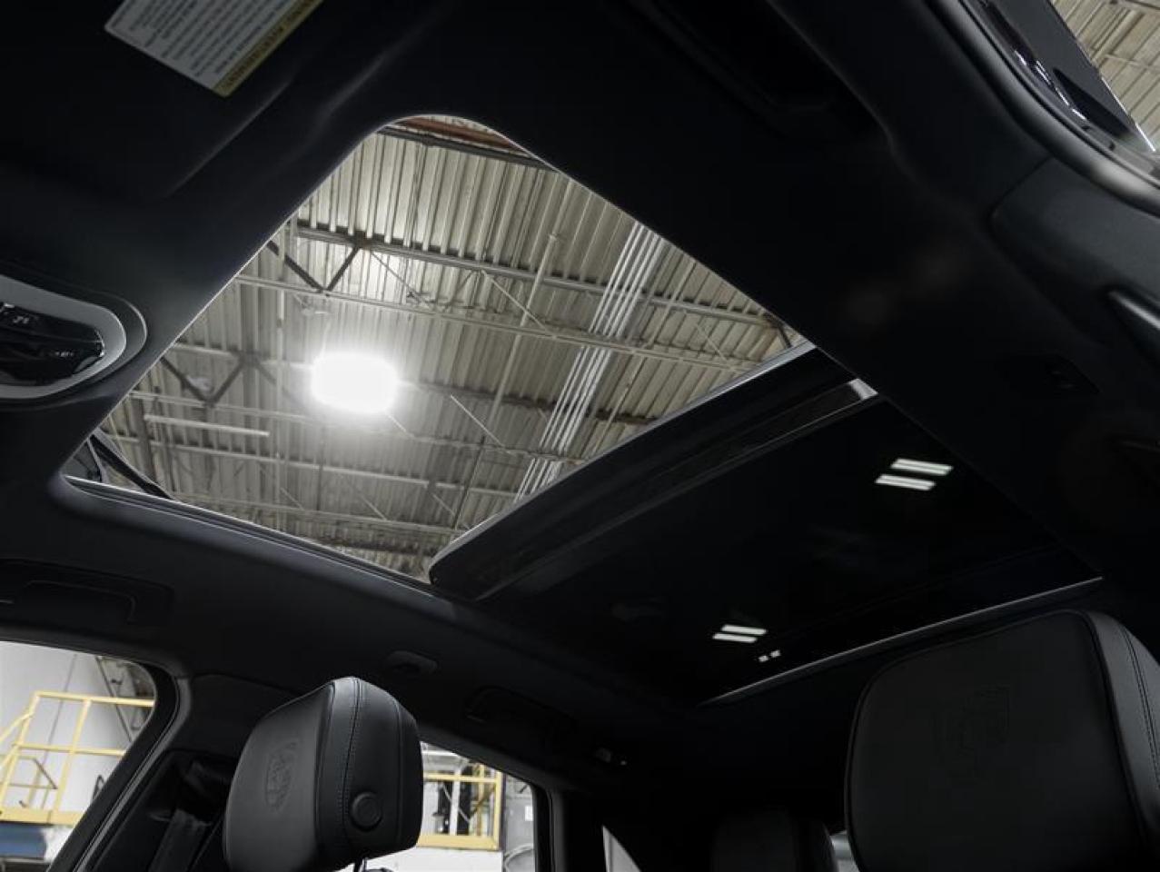 2026 Porsche Macan  Photo