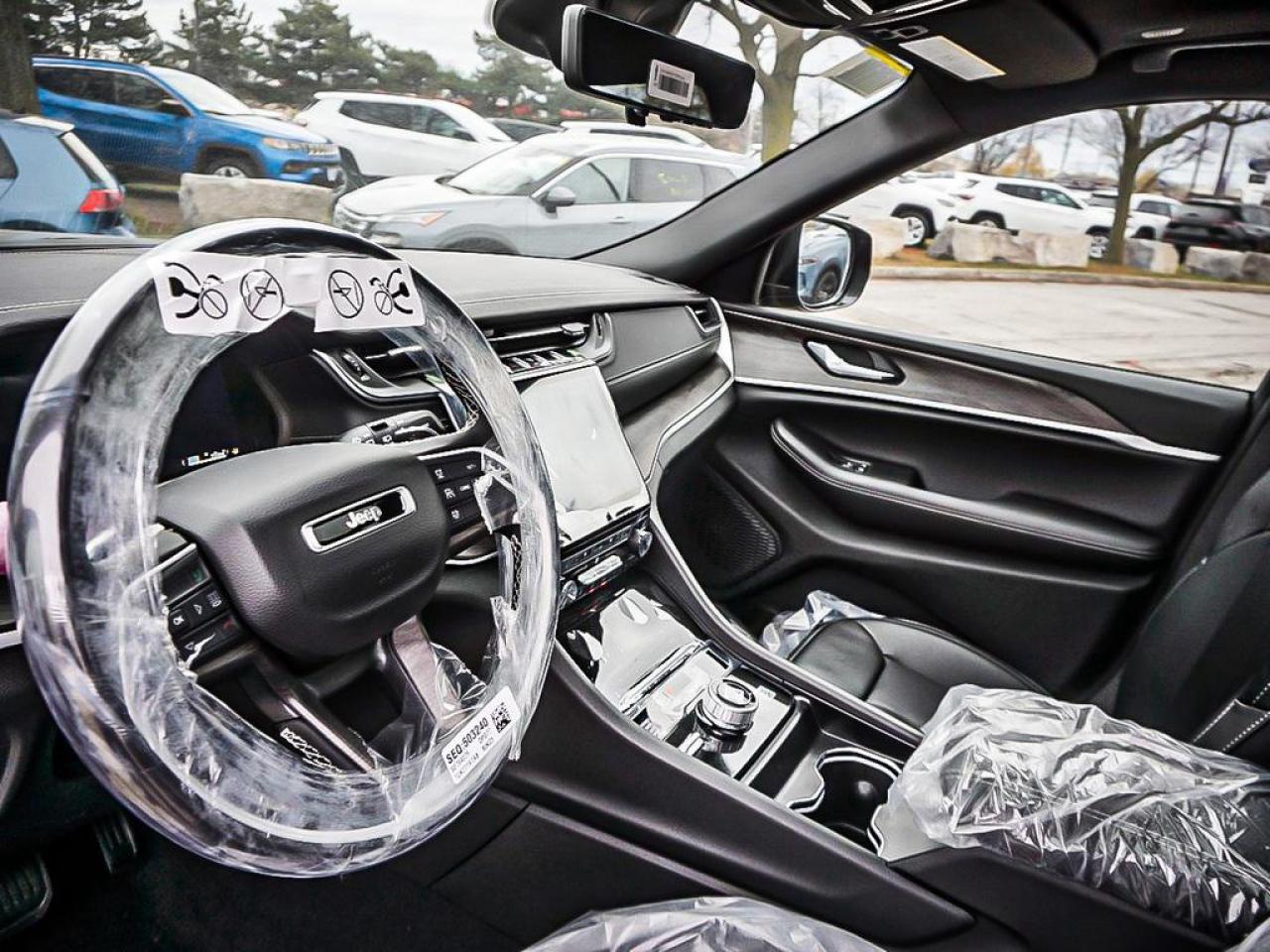 2025 Jeep Grand Cherokee L  Photo