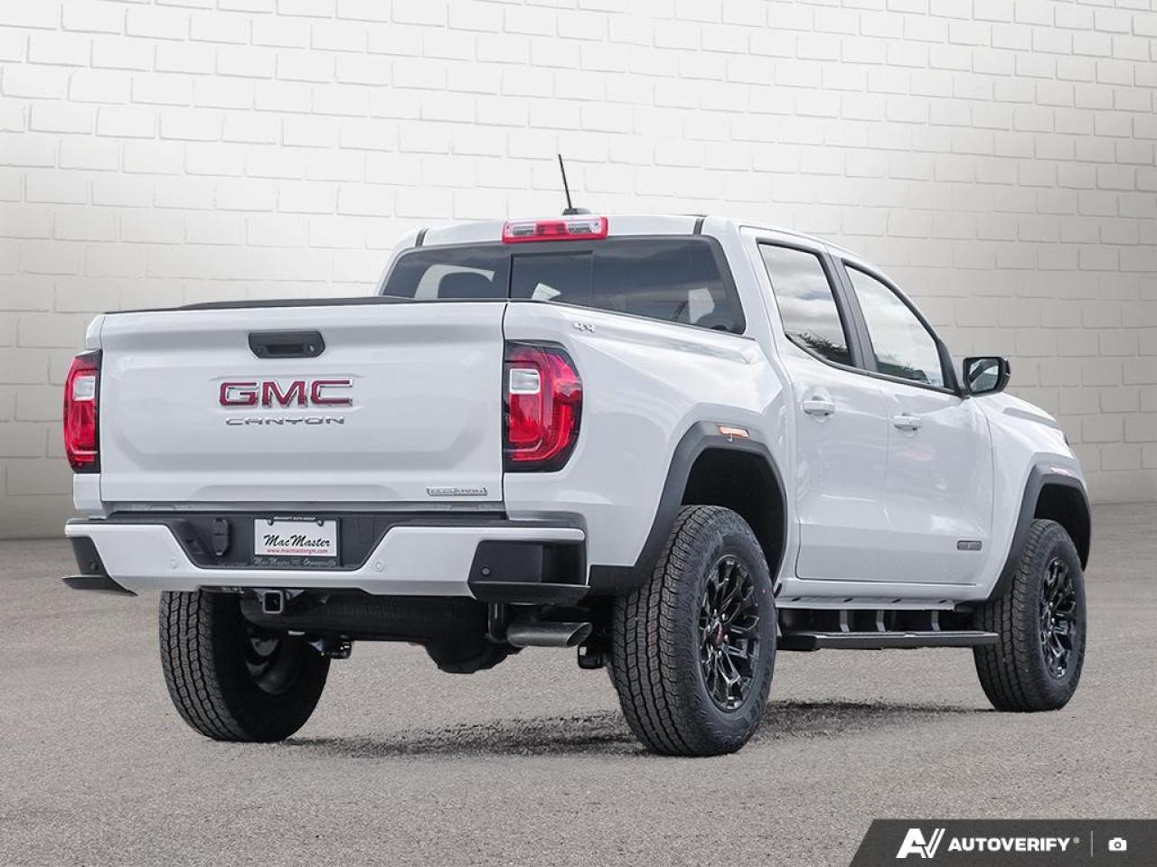 2026 GMC Canyon Crew Cab Short Box 4-Wheel Drive Elevation Photo4