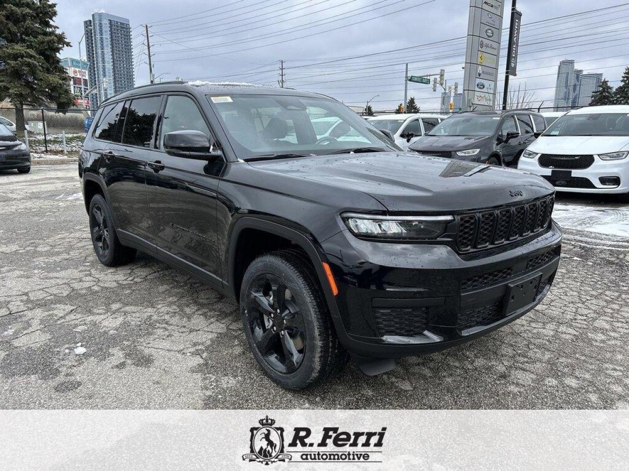 2025 Jeep Grand Cherokee L Laredo 4dr 4x4 Photo