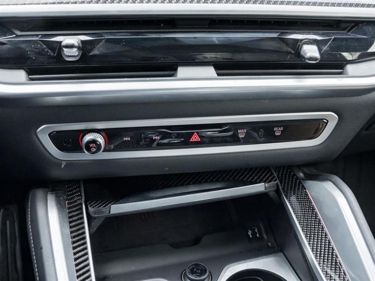 2024 BMW X6 M60i xDrive 4dr All-Wheel Drive Sports Activity Coupe Photo