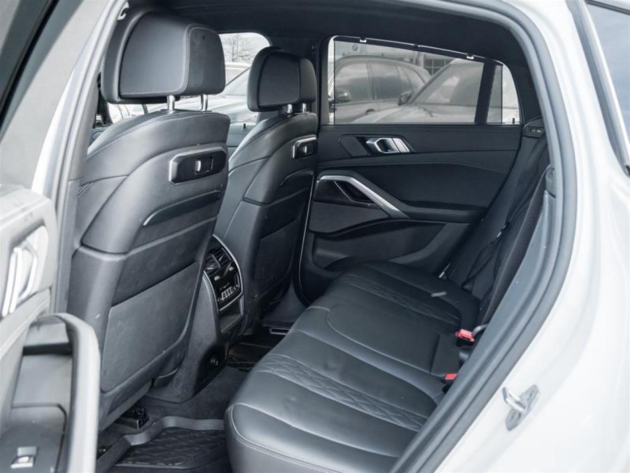 2024 BMW X6 M60i xDrive 4dr All-Wheel Drive Sports Activity Coupe Photo